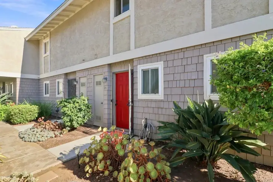 2112 E Vista Way #24, Vista, CA 92084 - #2
