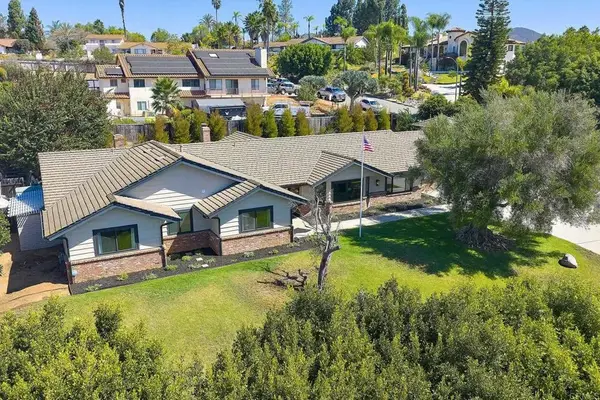 1598 Mesa Verde Drive, Vista, CA 92084