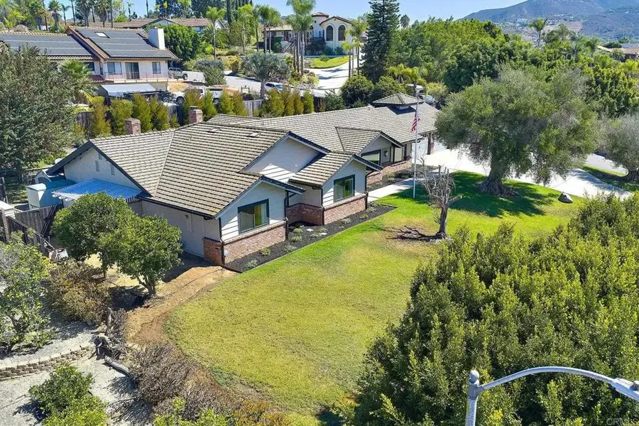 1598 Mesa Verde Drive, Vista, CA 92084 - #3