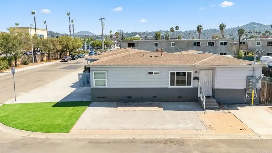 315 W Cypress Avenue, El Cajon, CA 92020 - #2