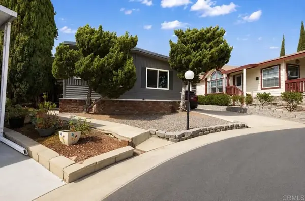 2003 Bayview Heights #SPC 29, San Diego, CA 92105