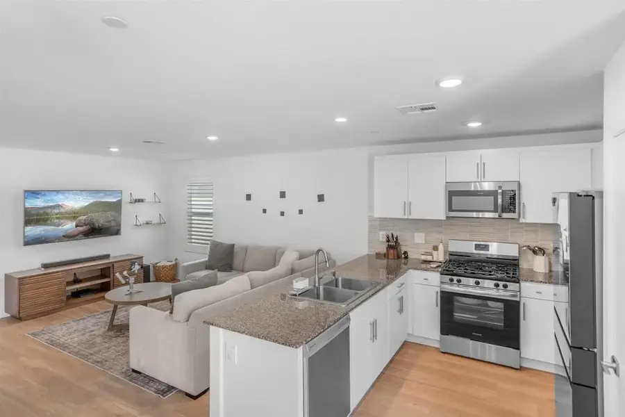5062 Wrangler Way, Hemet, CA 92545 - #2