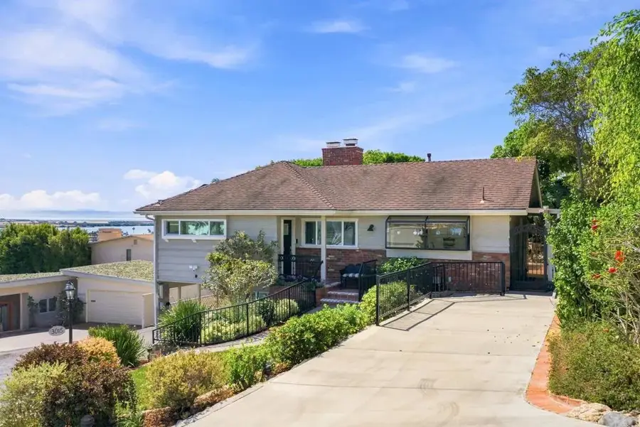 3015 Rogers, San Diego, CA 92106 - #3