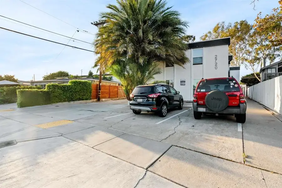 2720 Figueroa Boulevard, San Diego, CA 92109 - #2