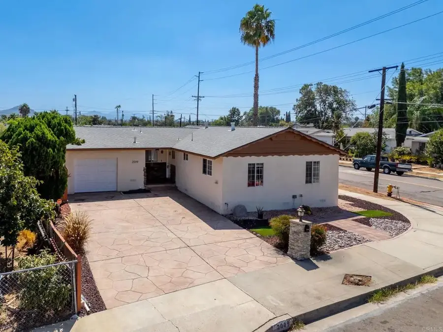 2009 Paddy Place, Escondido, CA 92027 - #2