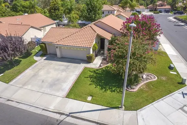 26064 Avenida Hortensia, Hemet, CA 92544