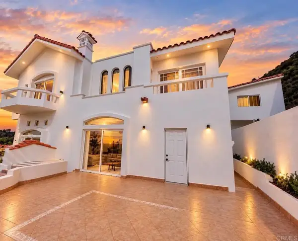 Privada Capri 1748 Estancia Ii, Outside Area (outside Ca), CA 00000