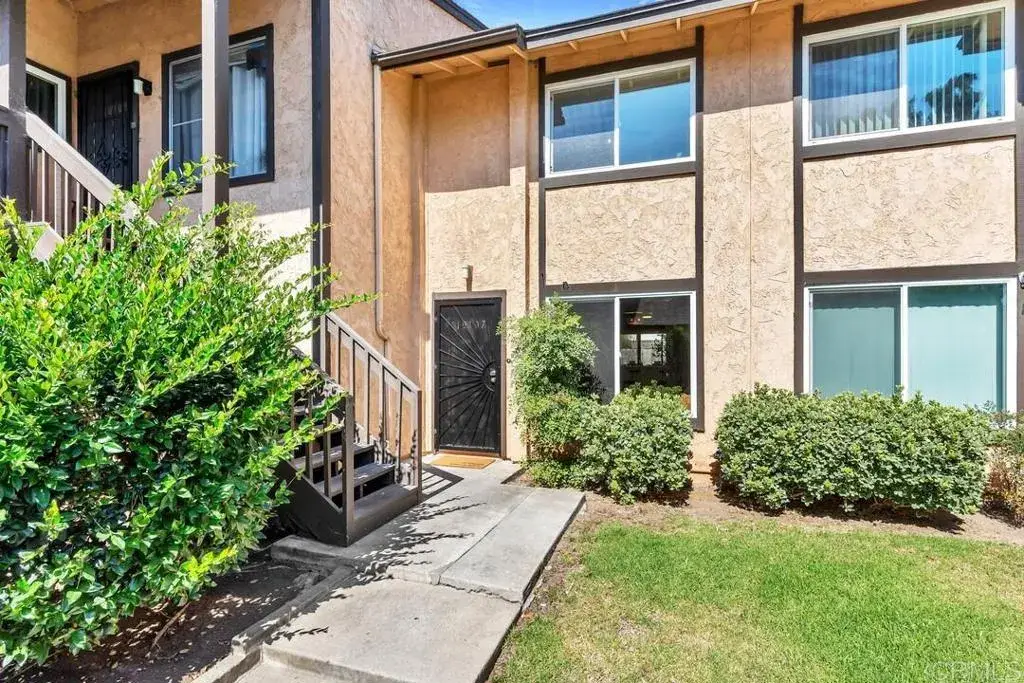 10107 Peaceful Court, Santee, CA 92071 - #1