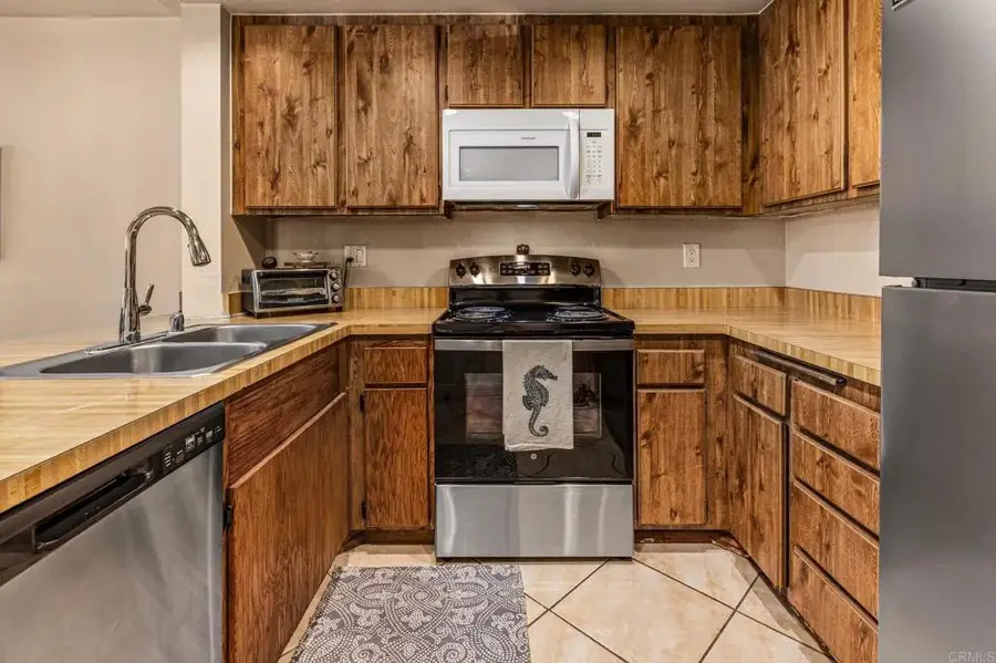 5257 Edge Park Way, San Diego, CA 92124 - #3