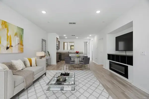 5280 Beachfront Cove #241, San Diego, CA 92154