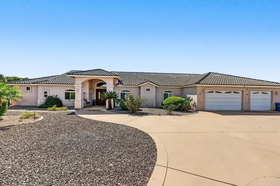 11690 Minneola Circle, Valley Center, CA 92082 - #2