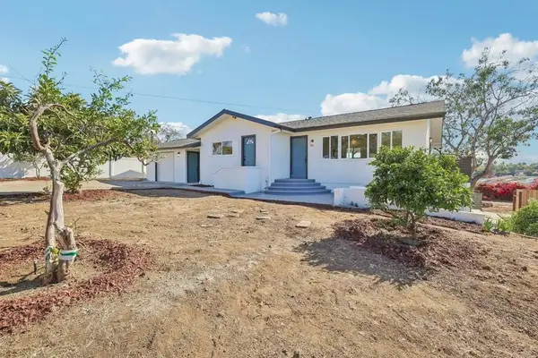 1477 Montgomery Drive, Vista, CA 92084
