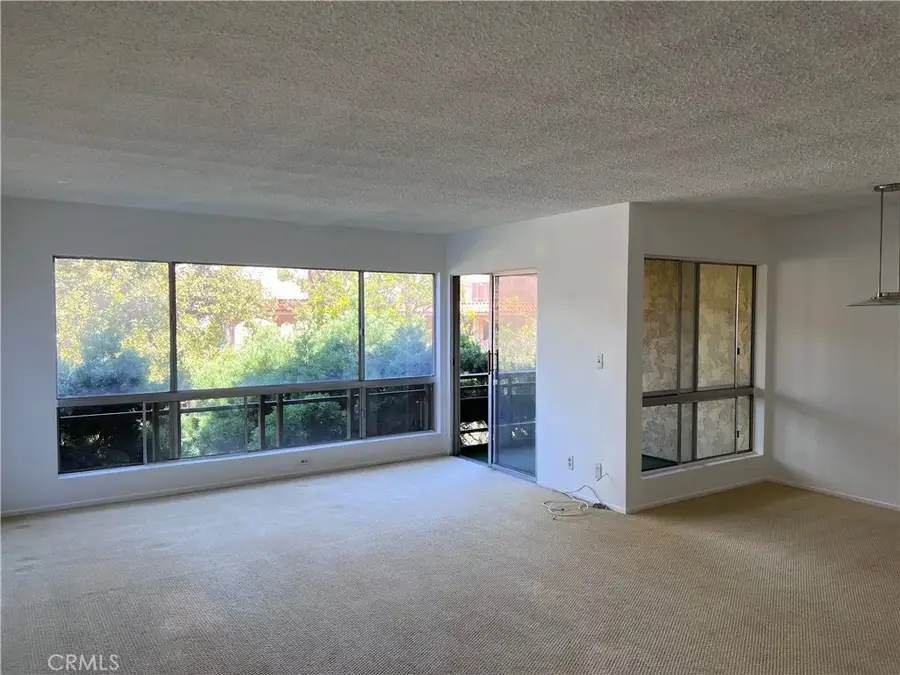 5600 Kensington Way #209, Culver City, CA 90230 - Image #3