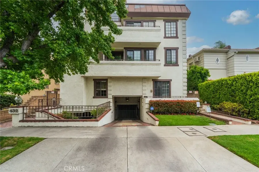 432 South Hamel Road #302, Los Angeles, CA 90048 - Image #3