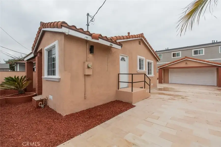 14425 Prairie Avenue, Lawndale, CA 90260 - Image #2