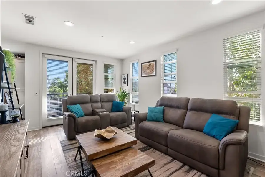 2882 N Glassell, Orange, CA 92865 - Image #3