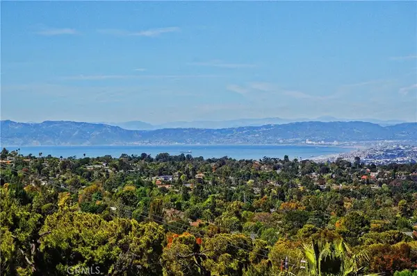 49 Saddleback, Rolling Hills, CA 90274