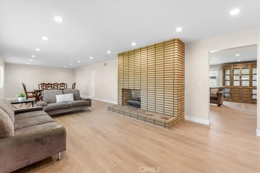 1831 W Avenue L12, Lancaster, CA 93534 - #3