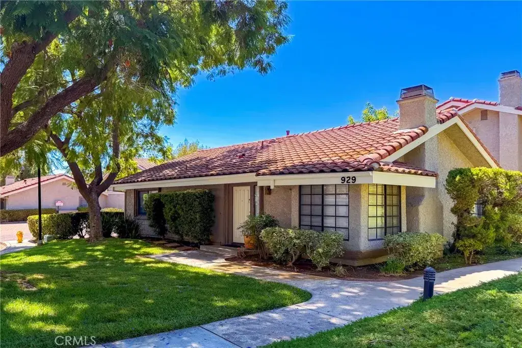 929 Thistlegate, Oak Park, CA 91377 - #1