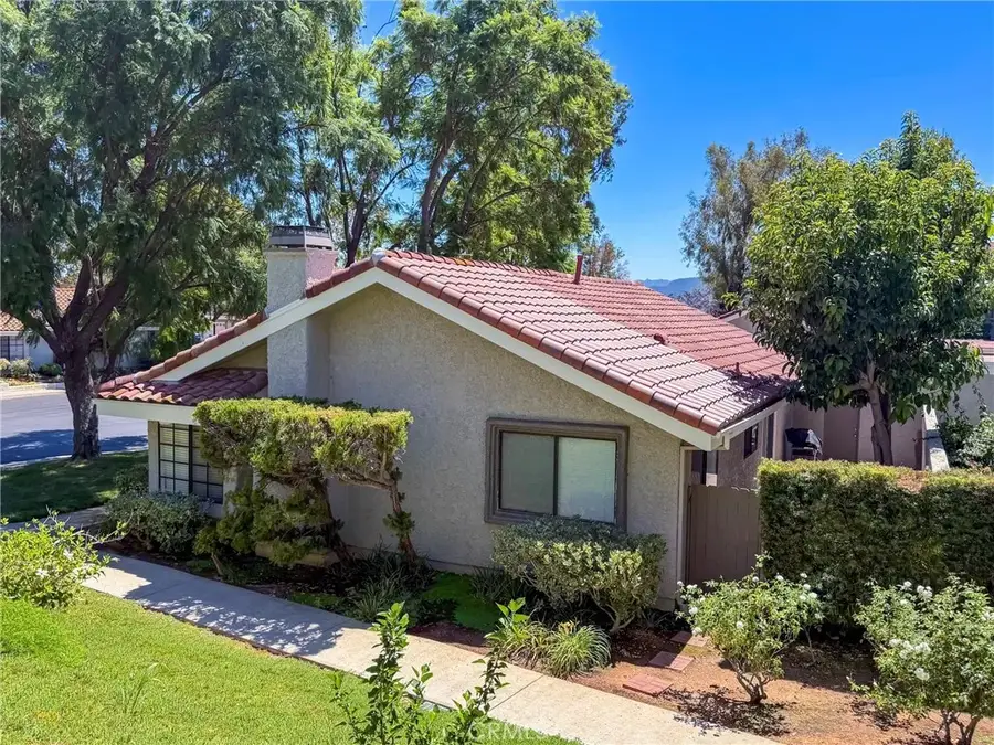 929 Thistlegate, Oak Park, CA 91377 - #3
