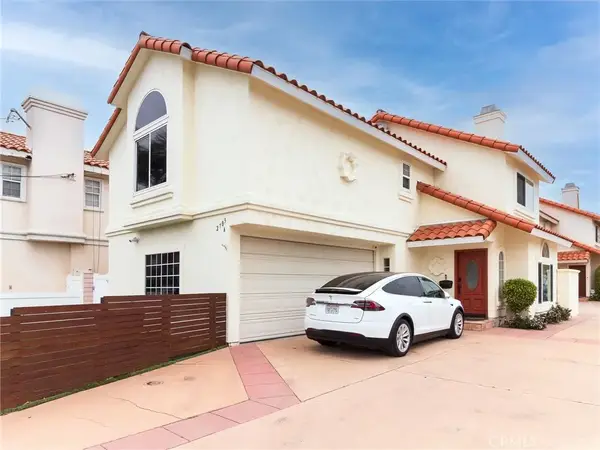 2703 Huntington Lane #A, Redondo Beach, CA 90278