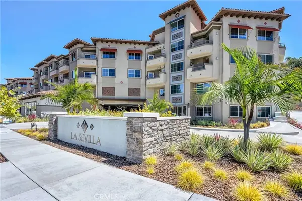 927 Deep Valley #308, Rolling Hills Estates, CA 90274