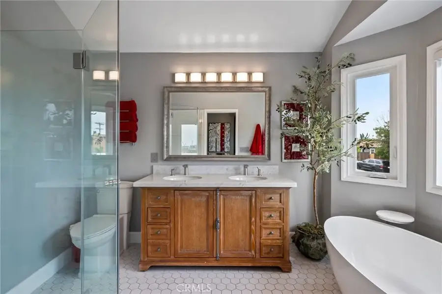 627 S Meyler Street, San Pedro, CA 90731 - #2