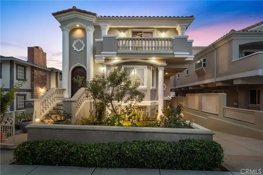217 S Irena Avenue #A, Redondo Beach, CA 90277 - #2