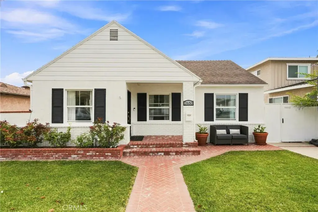 2650 S Dolphin Street, San Pedro, CA 90731 - #1