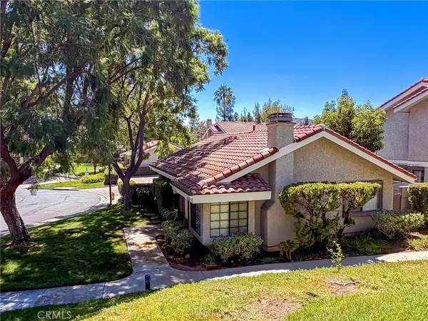 929 Thistlegate, Oak Park, CA 91377