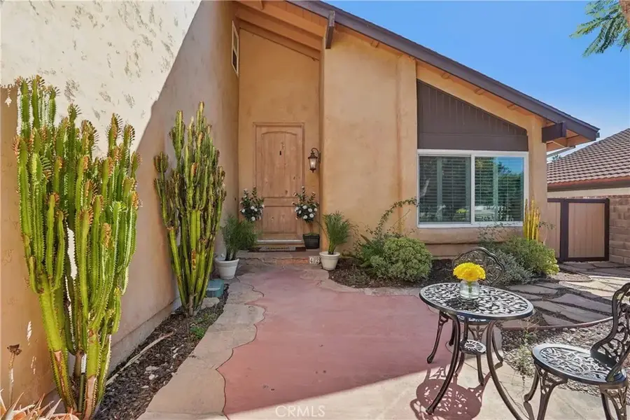 42 Kanan Road, Oak Park, CA 91377 - #3
