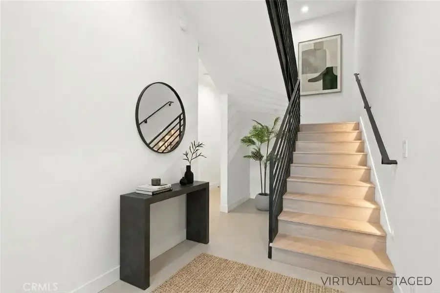 5626 W Murray, Los Angeles, CA 90016 - #2