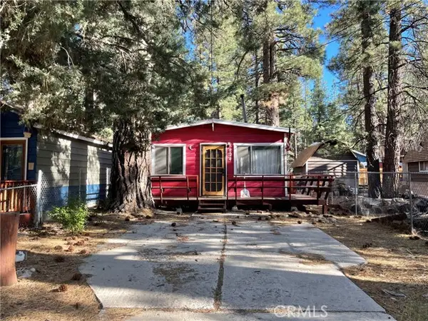 824 W Sherwood Boulevard, Big Bear City, CA 92314