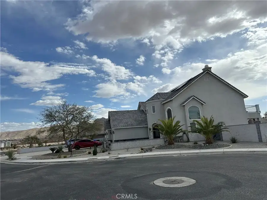 11238 Lindsay Lane, Apple Valley, CA 92308 - #3