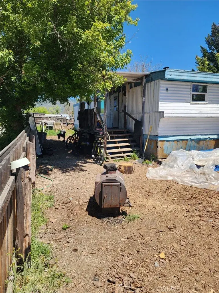 101 Butte St, Fort Jones, CA 96032 - Image #3