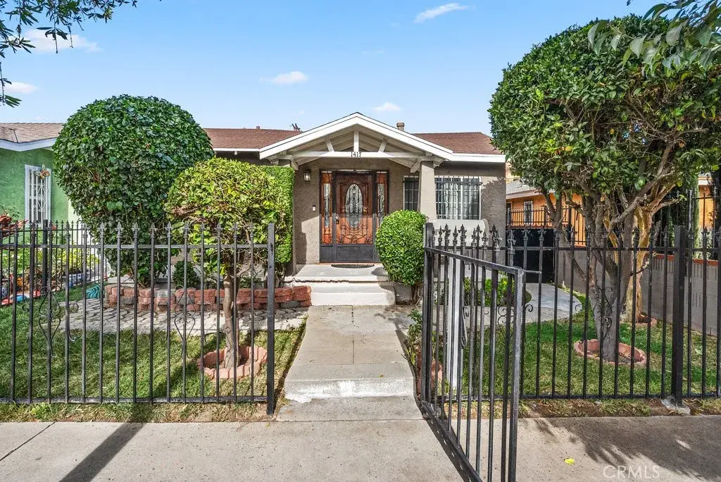 1417 W Gage Avenue, Los Angeles, CA 90047 - Image #1