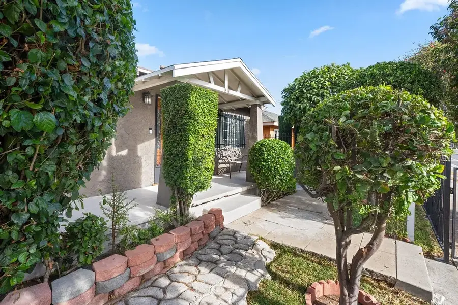 1417 W Gage Avenue, Los Angeles, CA 90047 - Image #2