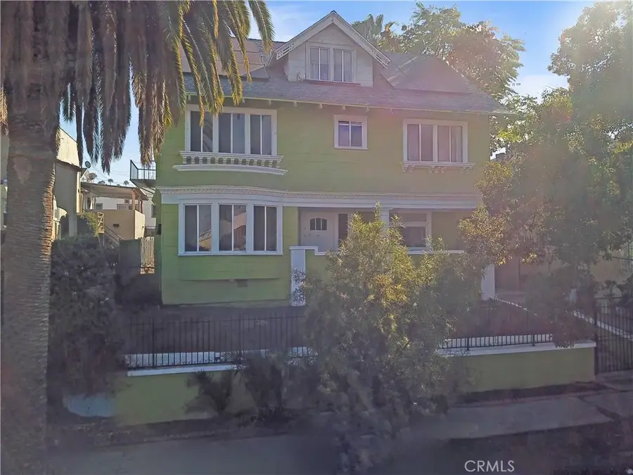 216 S Lake Street, Los Angeles, CA 90057 - #2