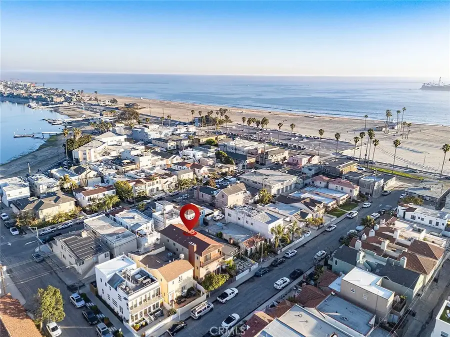 66 Santa Ana Avenue, Long Beach, CA 90803 - Image #3