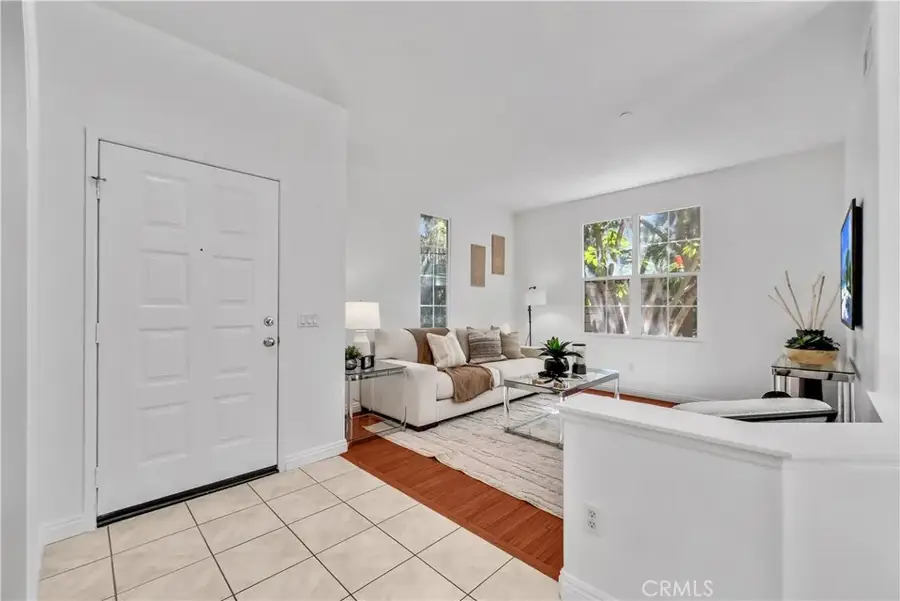 98 Windchime, Irvine, CA 92603 - Image #3