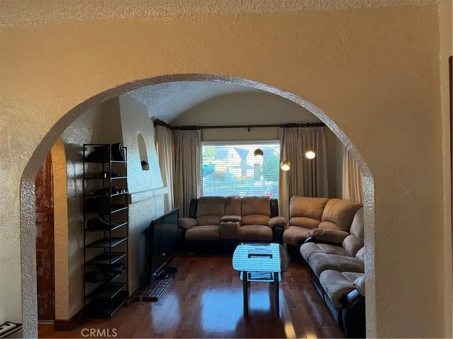 514 W 102nd, Los Angeles, CA 90044 - Image #3