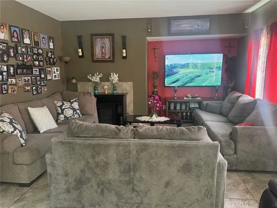 10563 Lee Avenue, Adelanto, CA 92301 - Image #3