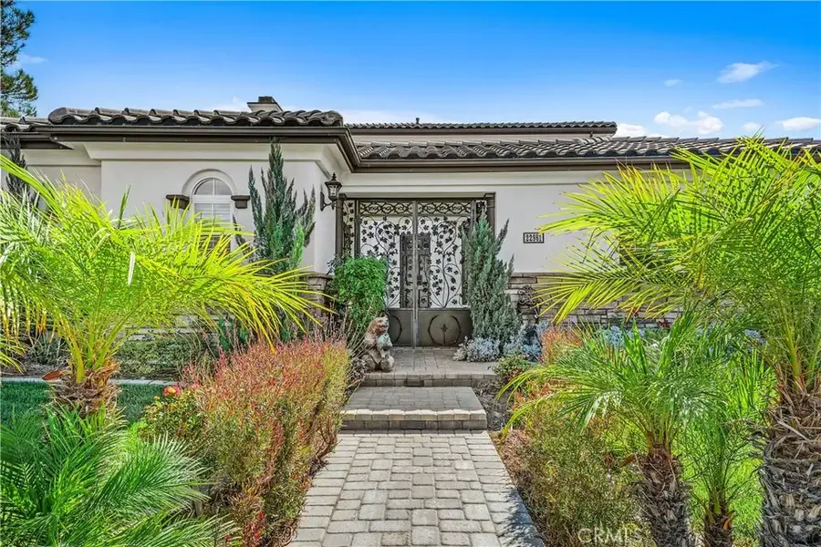 22961 Banbury Ct, Murrieta, CA 92562 - Image #2