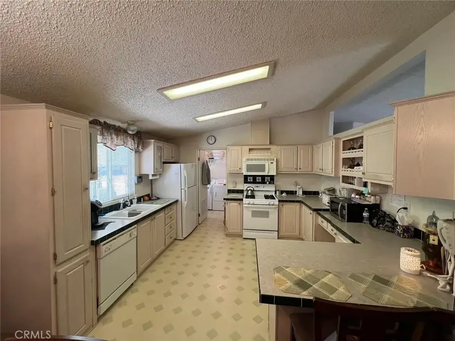 320 N Park Vista #109, Anaheim, CA 92806 - Image #2