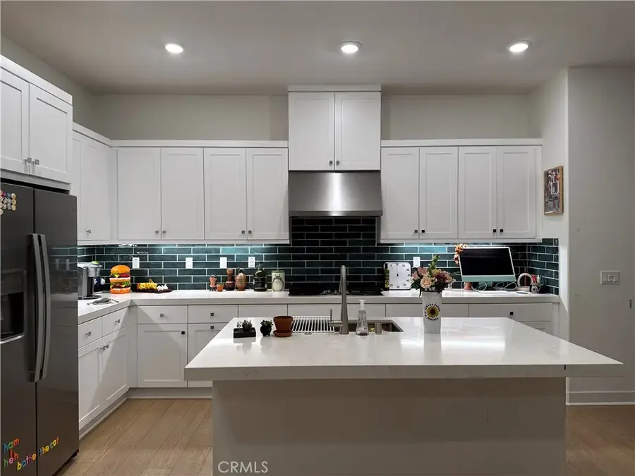 105 Sash, Irvine, CA 92618 - Image #2