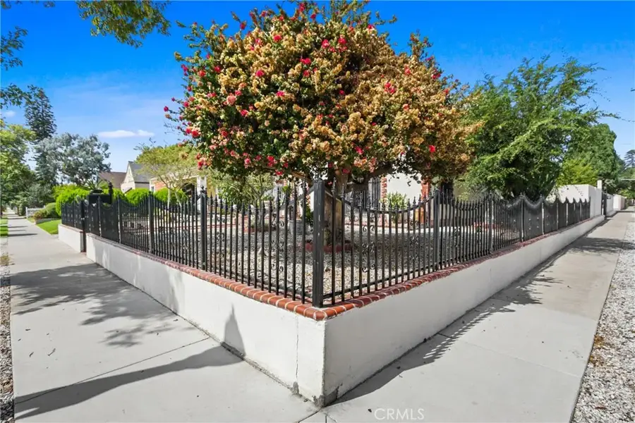 627 E Bishop, Santa Ana, CA 92701 - Image #2
