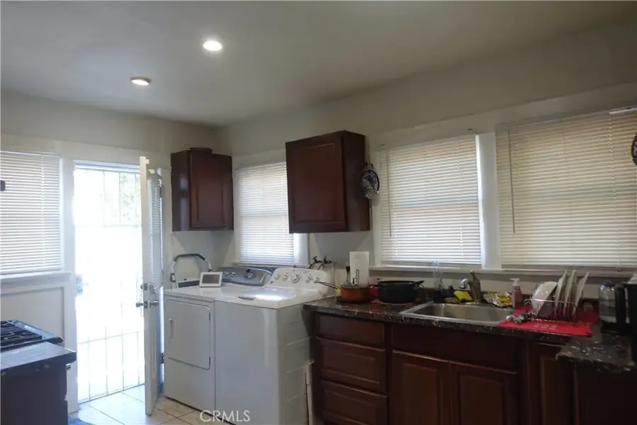 622 W 2nd Street, San Pedro, CA 90731 - #3