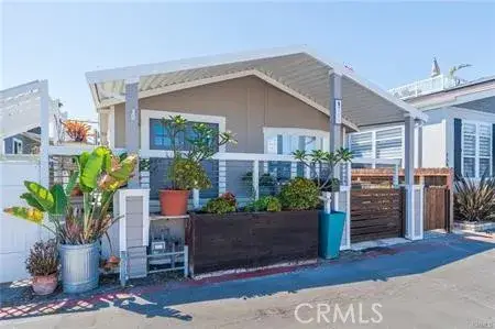 21752 Pacific Coast, Huntington Beach, CA 92646 - #2