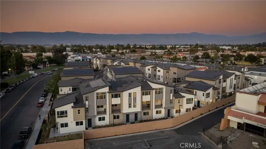 1122 Santo Antonio Drive, Colton, CA 92324 - #2