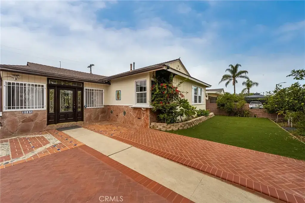 9085 Remick Avenue, Arleta, CA 91331 - Image #1